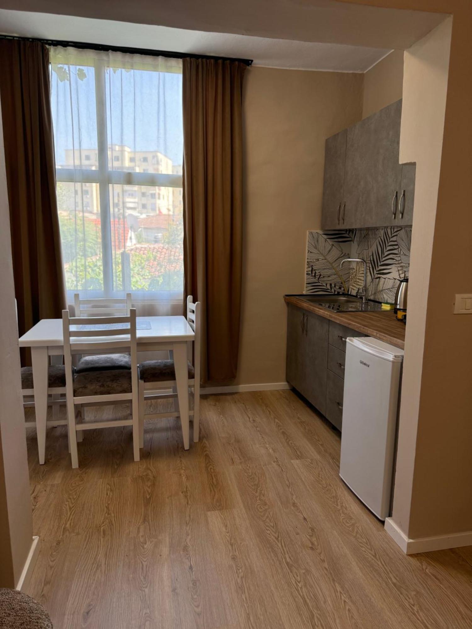Bejart 6 * Tirana